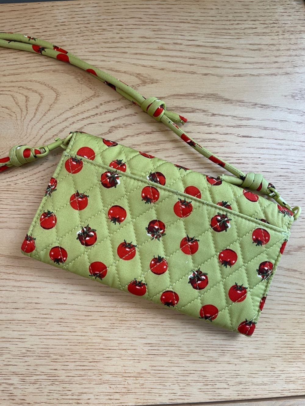 Vera Bradley Tomato Print Quilted Crossbody Wallet - Picture 2 of 4